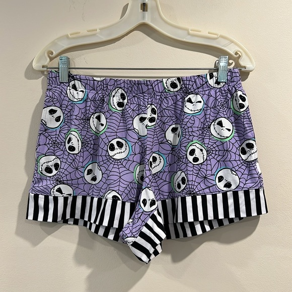 🔥Disney Purple Pajama Top with Whimsical Skulls🔥 - Picture 3 of 10